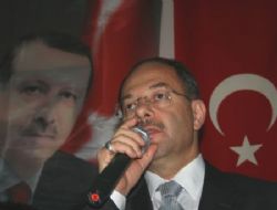 Dünya Akdağ’ın başarısını konuşuyor